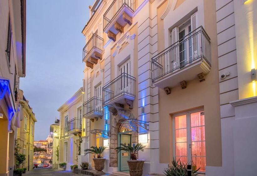 ホテル Piccolo Grand