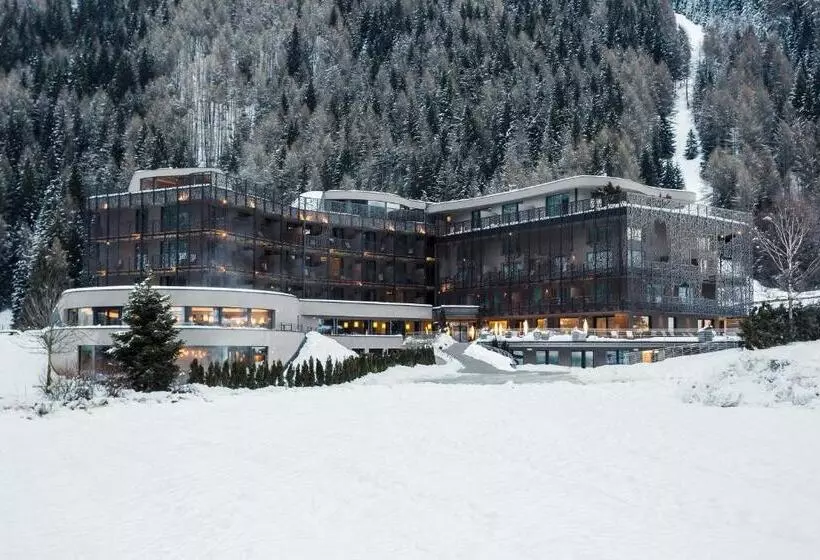 Silena, Your Soulful Hotel Adults Only