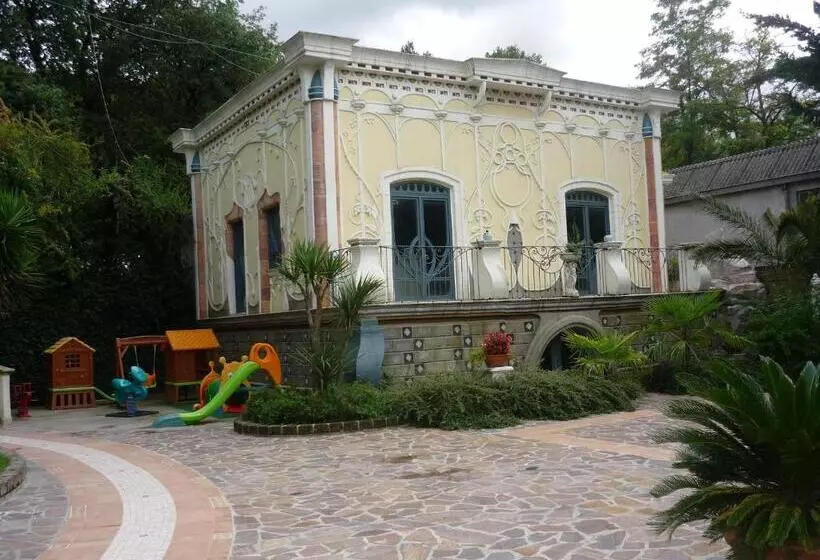 ホテル Val Di Sangro