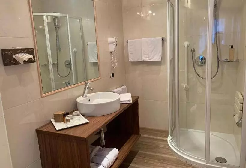 ホテル Valpudra
