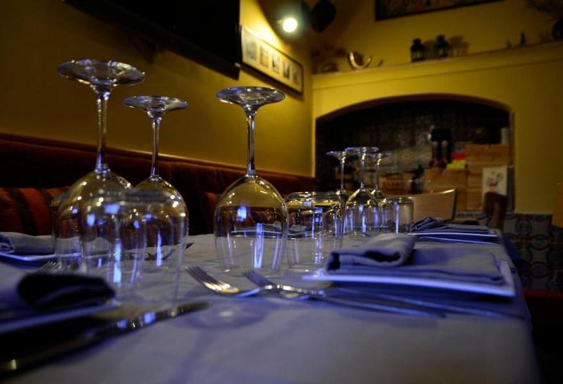 Manouche Osteria B&b