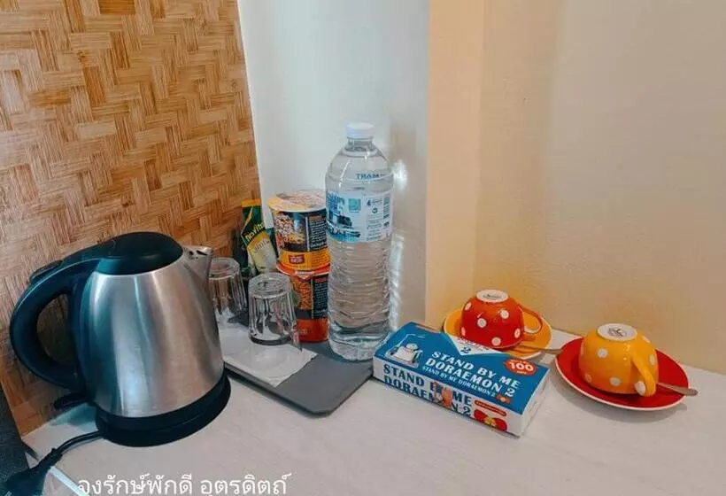 Aamiaismajoitus (B&B) ๋jongluxpakdee โรงแรมจงรักษ์พักดี