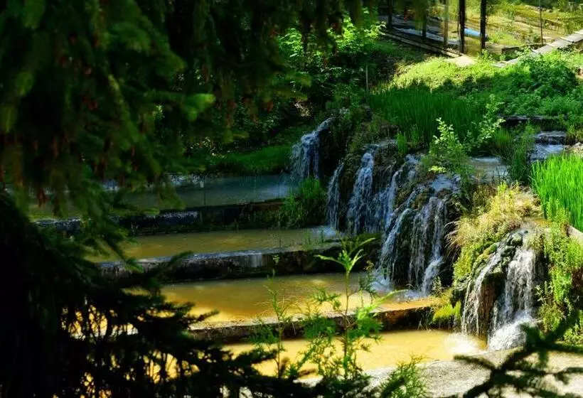 Hotelli рибарникъ