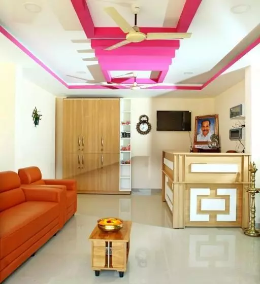 Hotelli Karamangattu Residency