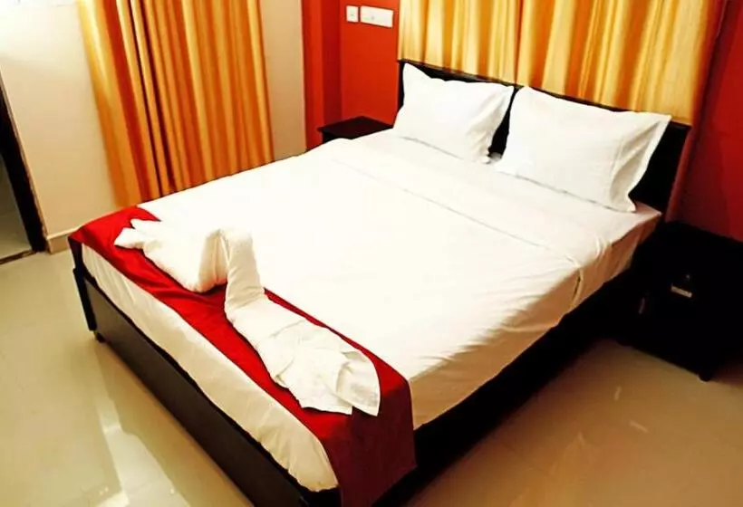 Hotelli Karamangattu Residency