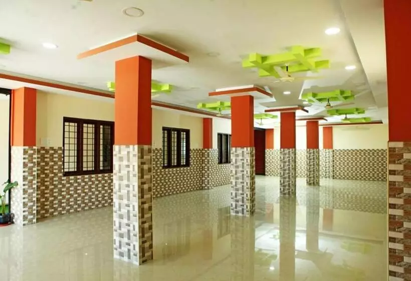 Hotelli Karamangattu Residency