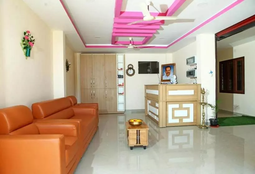 Hotelli Karamangattu Residency