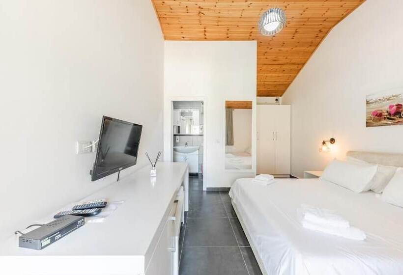 هتل Kompleksi Aljoma