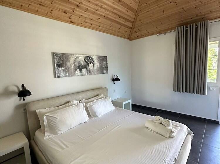 هتل Kompleksi Aljoma