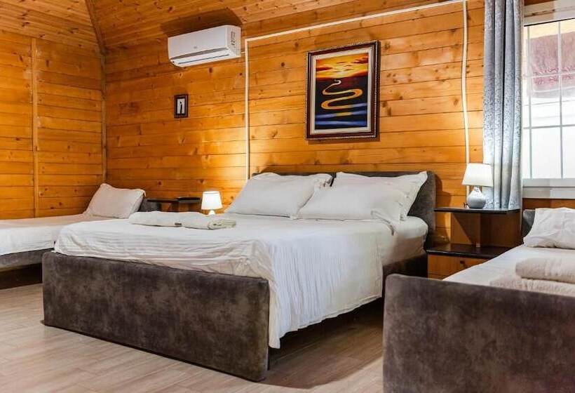 هتل Kompleksi Aljoma