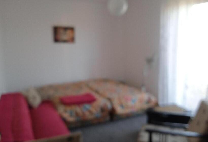 هتل Kuća Za Odmor Matić