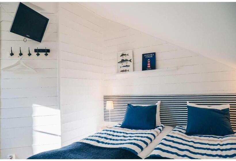 فندق Skatans Café & Krog