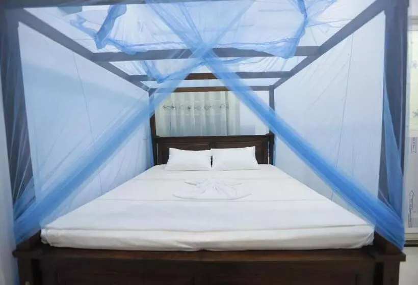 ホテル Surfside Retreat Weligama