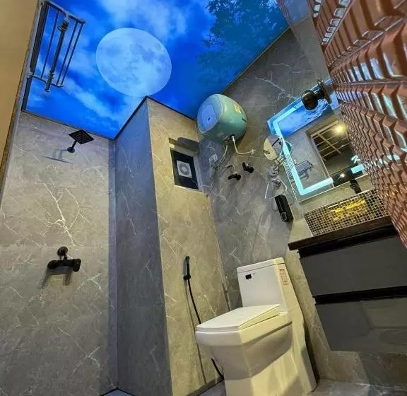 ペンション Deluxe Guest House