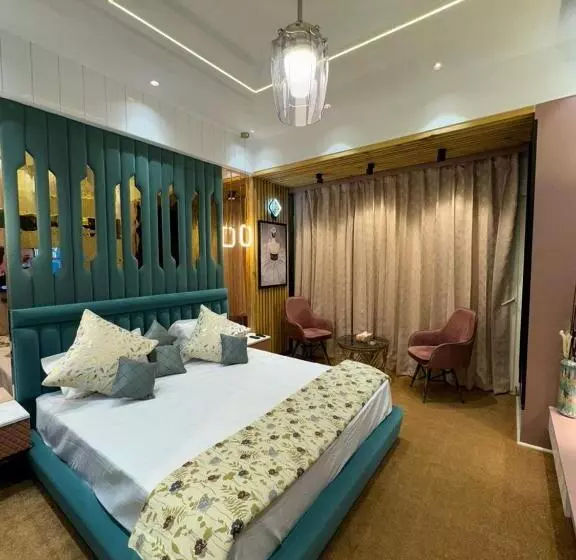 ペンション Deluxe Guest House