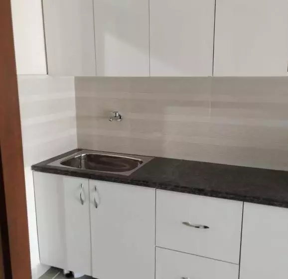 ペンション Deluxe Guest House