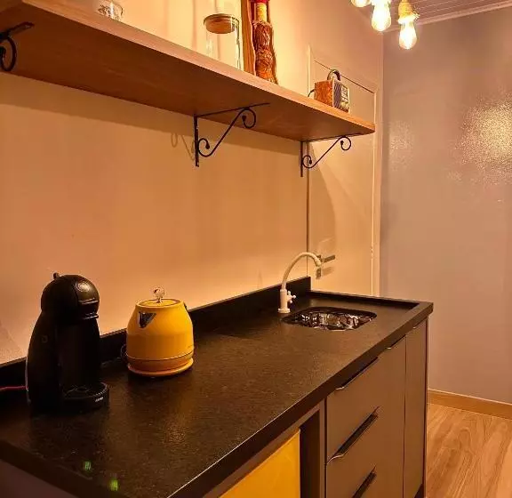 ペンション La Vita Hospedaria Studio Amarelo
