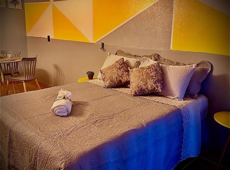 펜션 La Vita Hospedaria Studio Amarelo