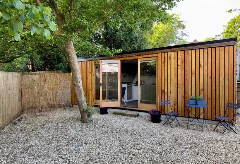 Majatalo The Snug: Dorset Hideaway