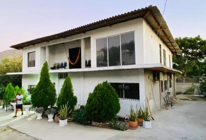 Majatalo Villa Dilia Hostal