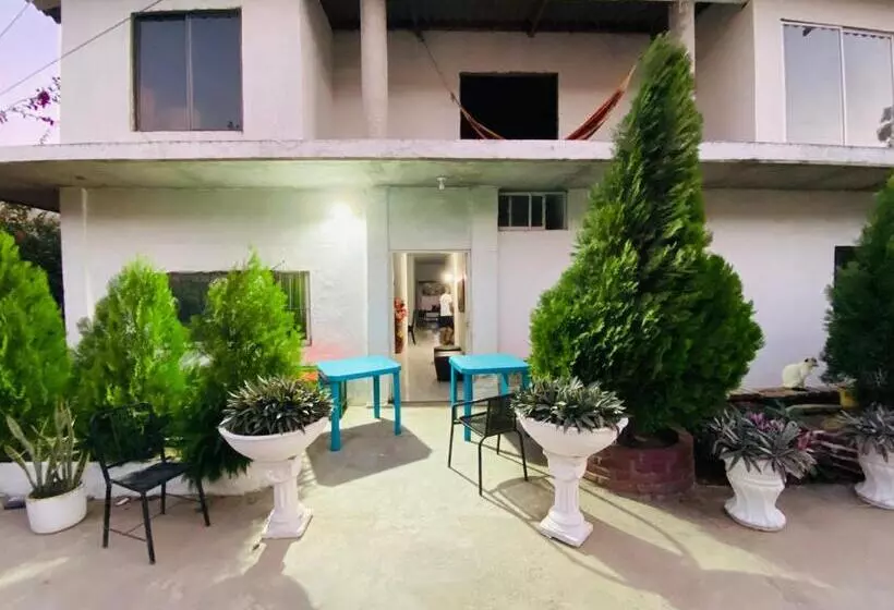 Majatalo Villa Dilia Hostal