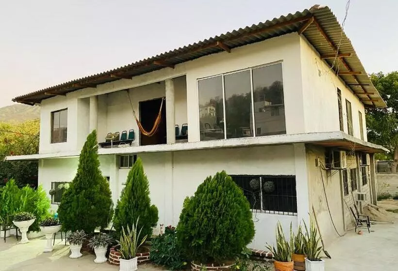 Majatalo Villa Dilia Hostal