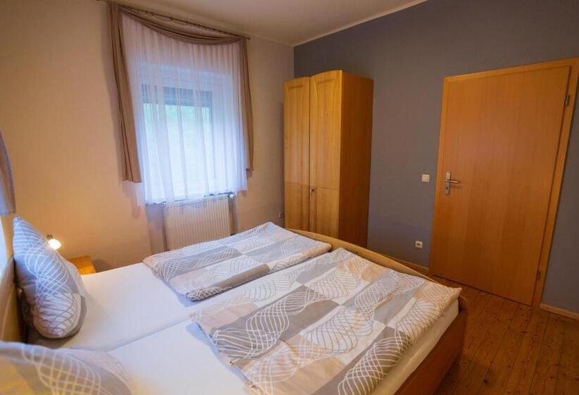 פנסיון Weingut Peter Barzen