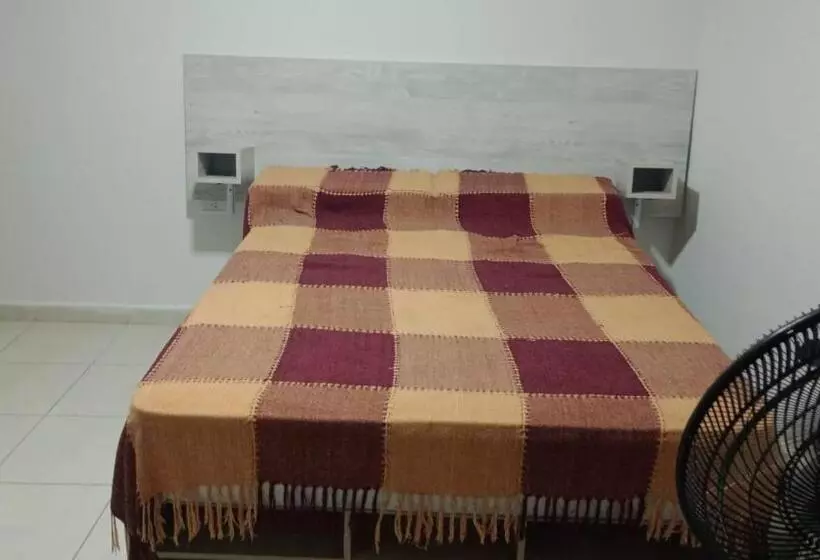 Zuviría Apart Nuez De La Isla Iii