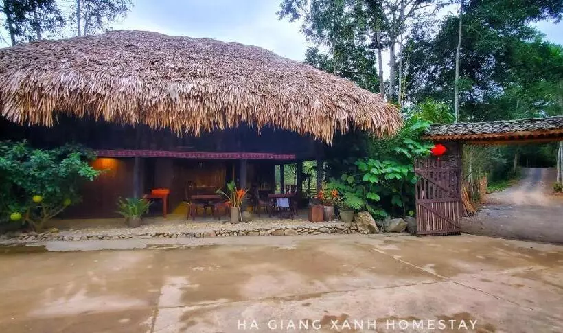 هاستل Ha Giang Xanh Homestay, Motorbikes And Loop Tours