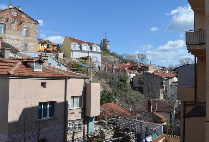 Apartment Veranda Terrace Top Center