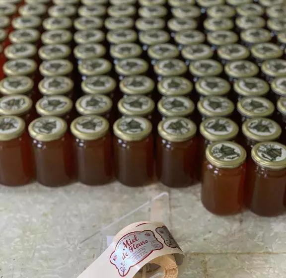 Aamiaismajoitus (B&B) Abbaye De Blanchelande