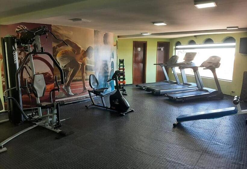 Home Green Um Castelo Na Montanha 2124