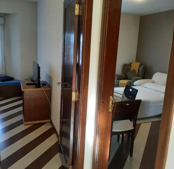 Home Green Um Castelo Na Montanha 2124