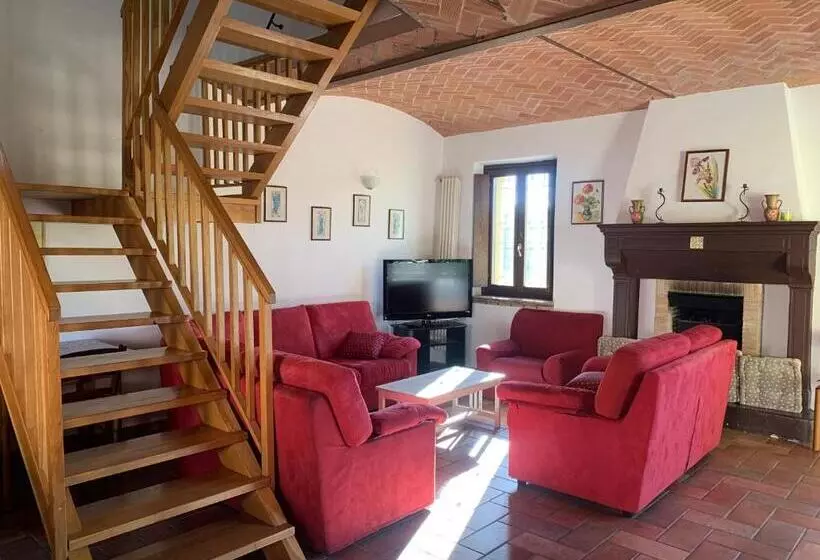 Hotelli Agriturismo Case In Collina