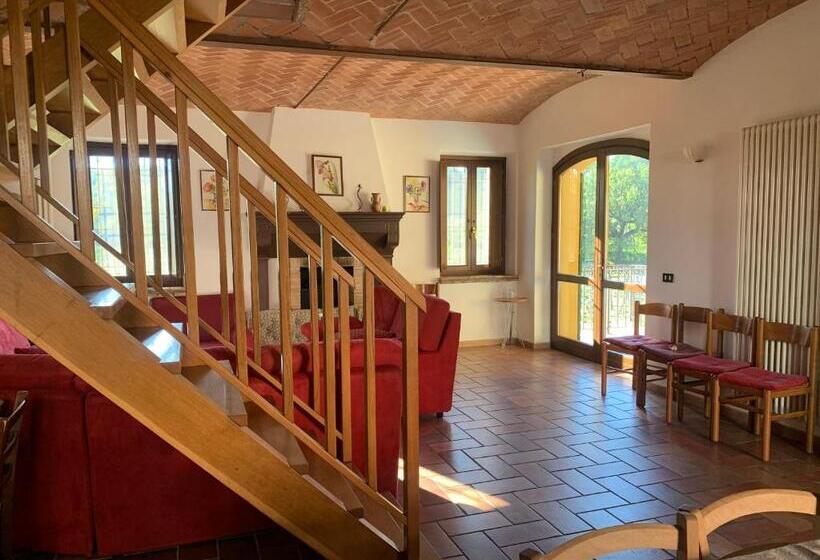 בית מלון כפרי Agriturismo Case In Collina