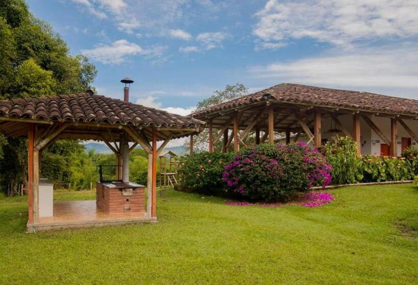 هتل Hacienda El Saman