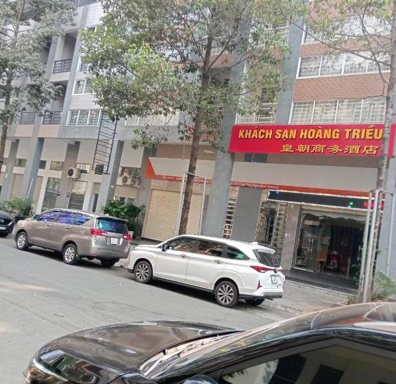 هتل Khách Sạn Hoàng Triều