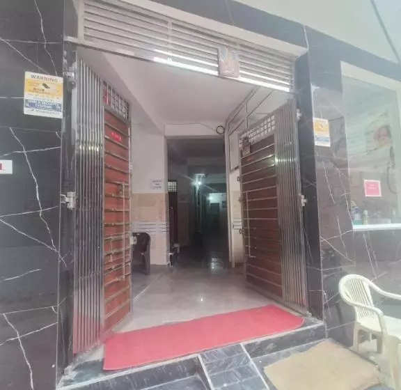 Hotelli Leelawati Aashram