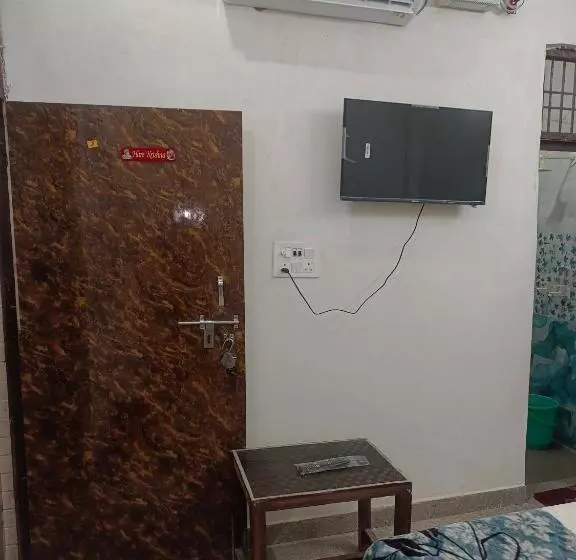 Hotelli Leelawati Aashram