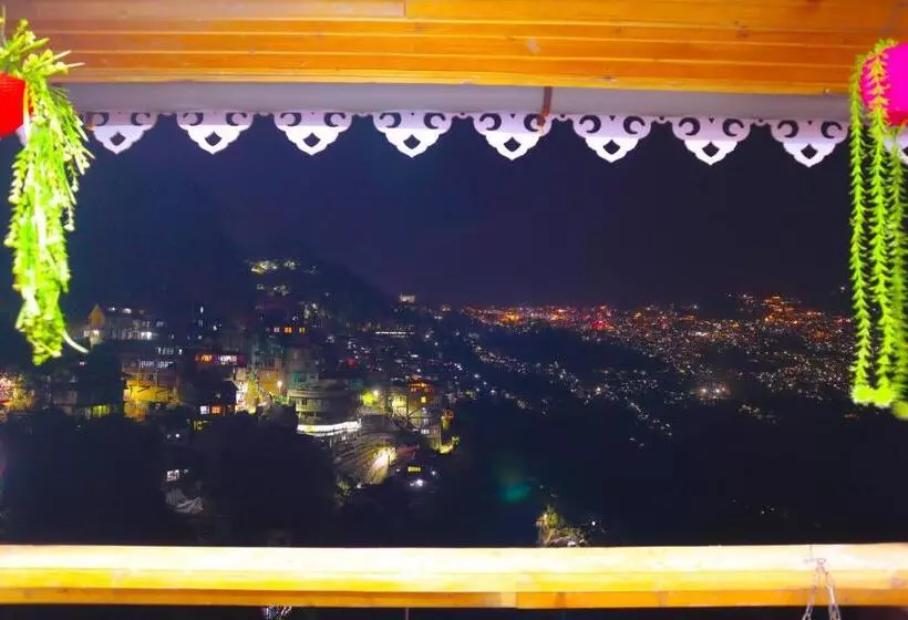 ホテル Mountain Meadows