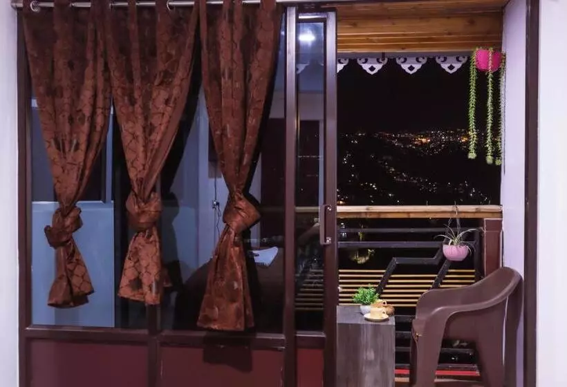 ホテル Mountain Meadows