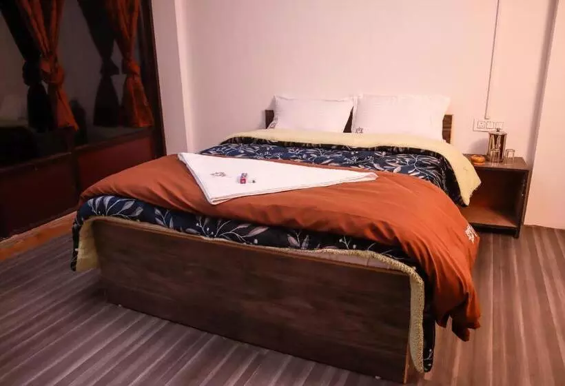 ホテル Mountain Meadows