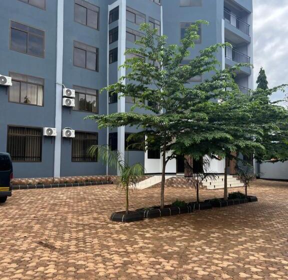 Luxpalacehotel Limited