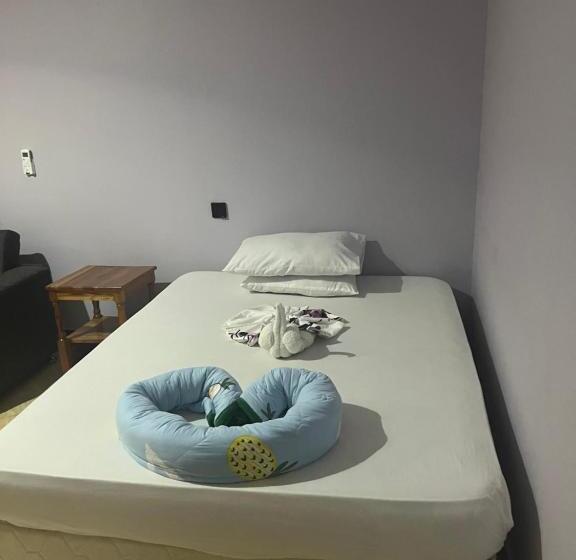 Luxpalacehotel Limited