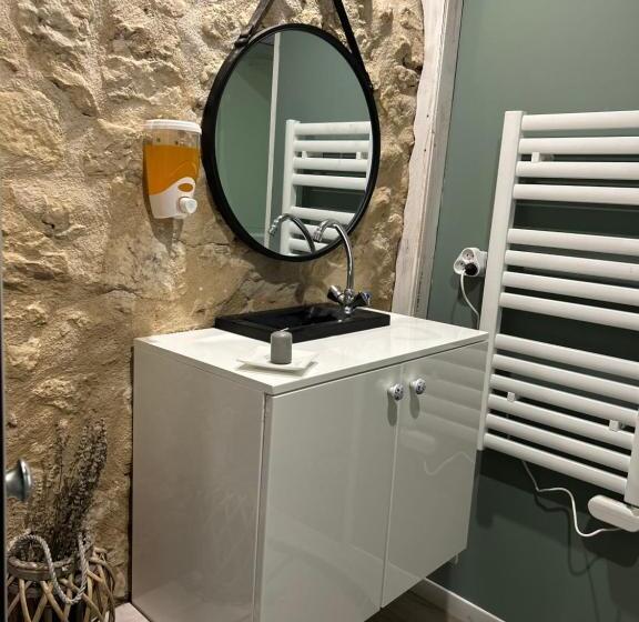 Пансион Chambre D’hôte Avec Sauna & Jacuzzi