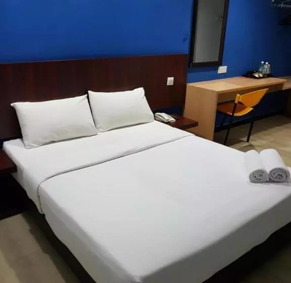 Seeds Hotel Puchong Koi