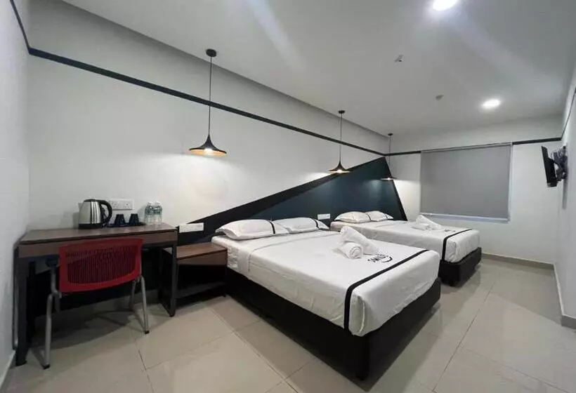 Seeds Hotel Puchong Koi