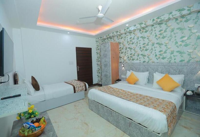 酒店 Red Velvet Suites