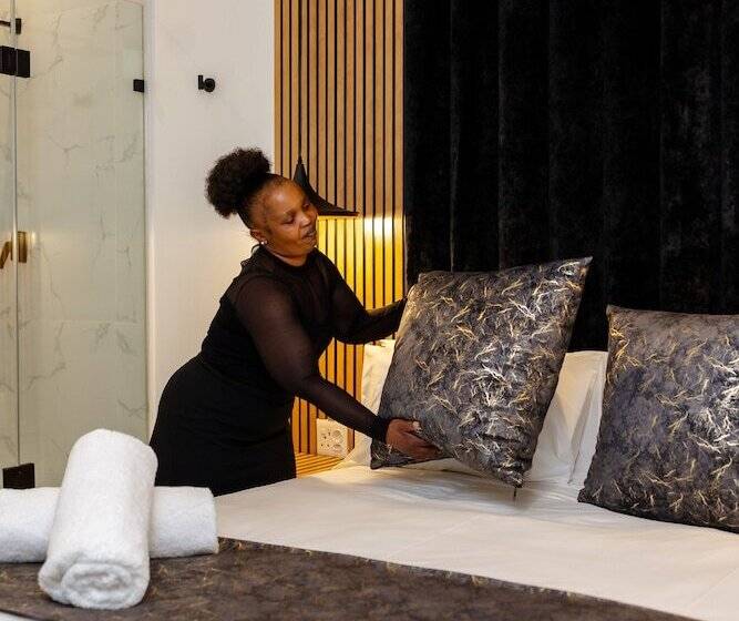 Bedfordview Hotel & Apartments