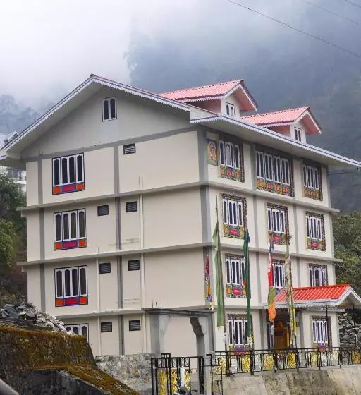 Ecotel Sonam Lachung